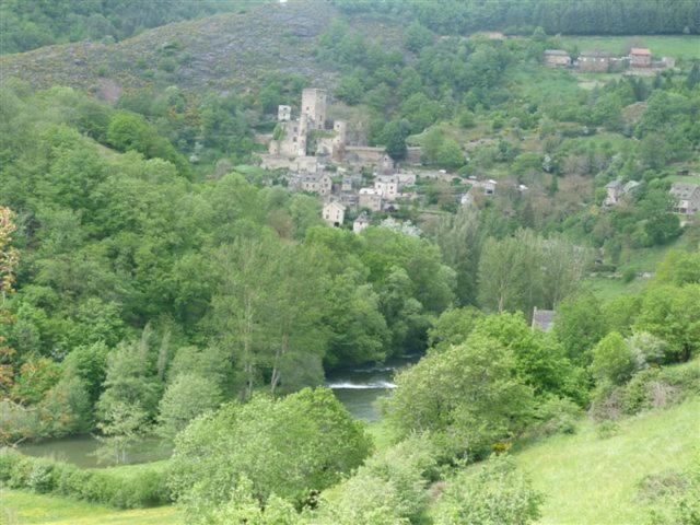 Gite Oustal Belcastel  Exterior foto